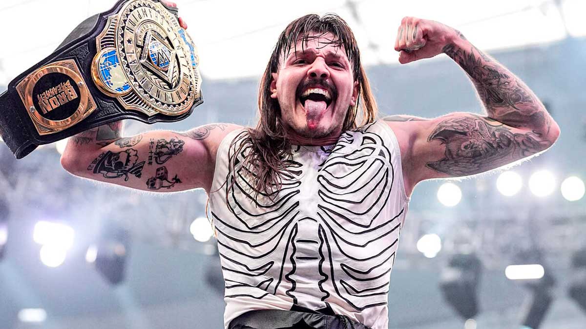 John Cena predicts a future of 20 years of greatness for Dominik Mysterio